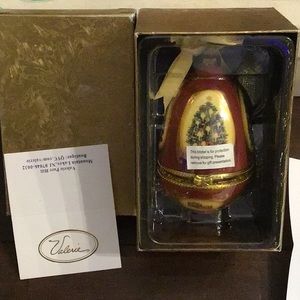 Vintage Valerie Parr Hill Christmas Ornament